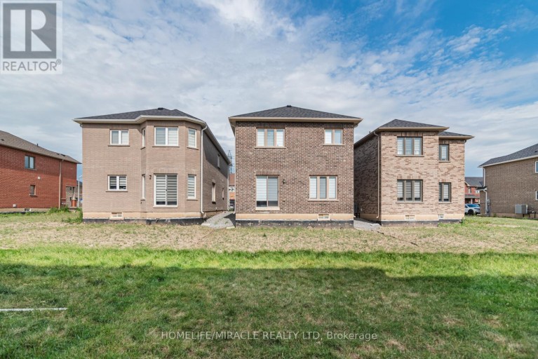 82 BAKER STREET, Thorold (Thorold Downtown), Ontario, L2V0N1