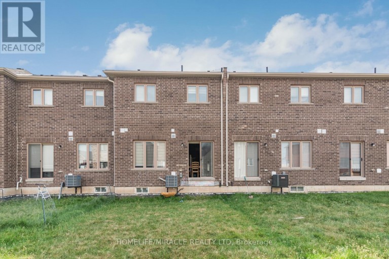 82 BAKER STREET, Thorold (Thorold Downtown), Ontario, L2V0N1