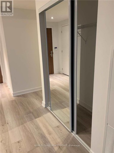 1701 - 15 QUEENS QUAY E, Toronto (Waterfront Communities), Ontario, M5E0C5