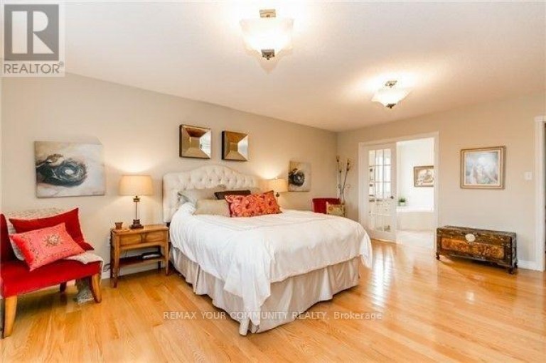 57 METCALFE DRIVE, Bradford West Gwillimbury (Bradford), Ontario, L3Z3C8