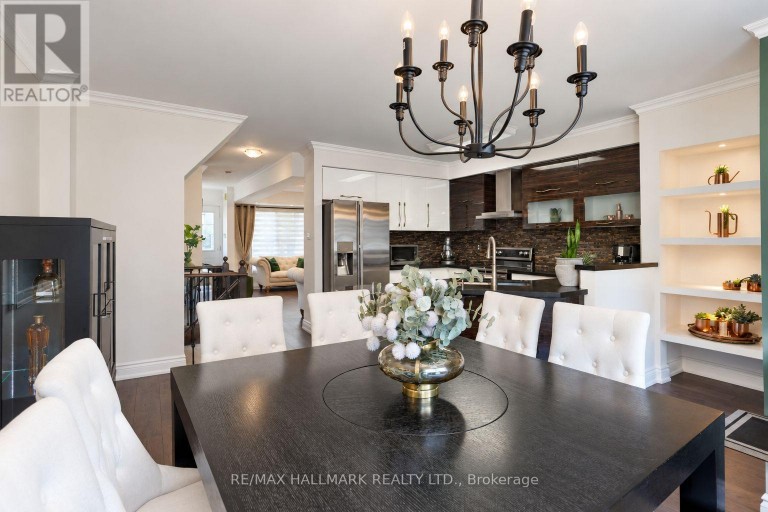 97 BENJAMIN HOOD CRESCENT, Vaughan (Patterson), Ontario, L4K5M6