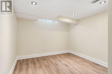97 BENJAMIN HOOD CRESCENT Vaughan (Patterson) Ontario photo 33