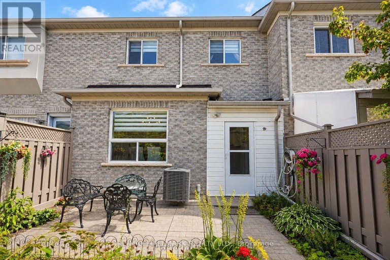 97 BENJAMIN HOOD CRESCENT, Vaughan (Patterson), Ontario, L4K5M6