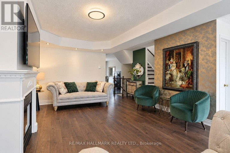 97 BENJAMIN HOOD CRESCENT, Vaughan (Patterson), Ontario, L4K5M6