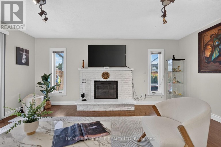 2 JUBILEE COURT, Brampton (Northgate), Ontario, L6S2H2