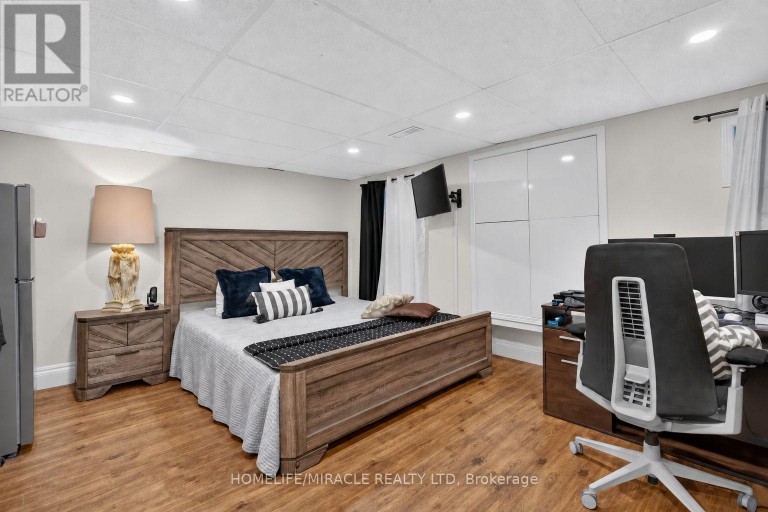 2 JUBILEE COURT, Brampton (Northgate), Ontario, L6S2H2