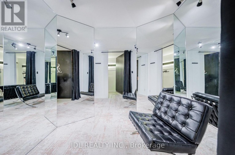301 DAVENPORT ROAD, Toronto (Annex), Ontario, M5R1K5