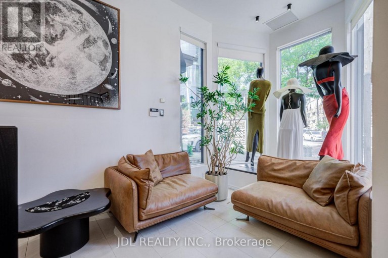 301 DAVENPORT ROAD, Toronto (Annex), Ontario, M5R1K5