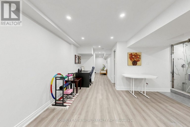 49 - 100 BRIDLETOWNE CIRCLE, Toronto (L'Amoreaux), Ontario, M1W2G8