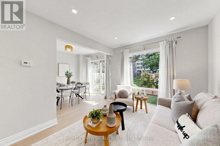 49 - 100 BRIDLETOWNE CIRCLE, Toronto (L'Amoreaux), Ontario, M1W2G8