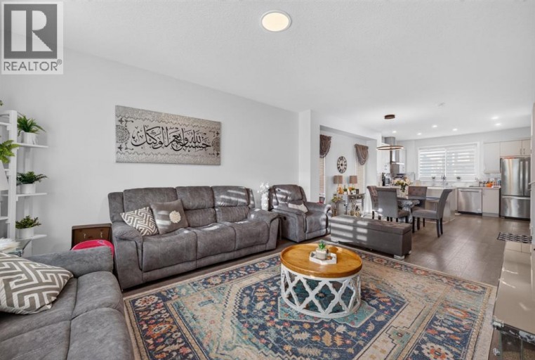 981 Mahogany Boulevard SE, Calgary, Alberta, T3M2W7