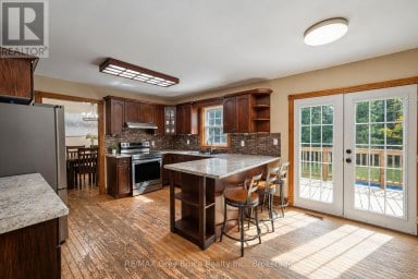 162066 A LINE Georgian Bluffs Ontario photo 13