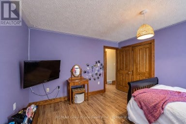 162066 A LINE Georgian Bluffs Ontario photo 20