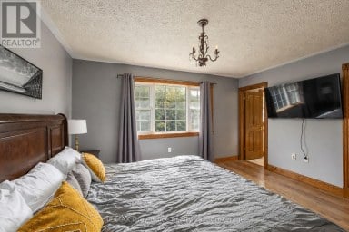 162066 A LINE Georgian Bluffs Ontario photo 22