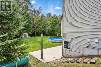 162066 A LINE Georgian Bluffs Ontario photo 35