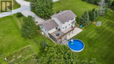 162066 A LINE Georgian Bluffs Ontario photo 44