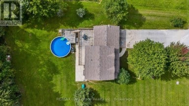 162066 A LINE Georgian Bluffs Ontario photo 45