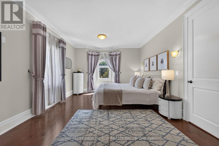 128 GARDEN AVENUE, Richmond Hill (South Richvale), Ontario, L4C6M1