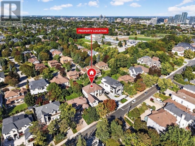 128 GARDEN AVENUE, Richmond Hill (South Richvale), Ontario, L4C6M1