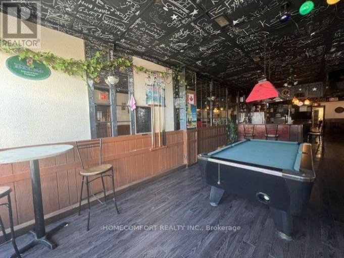 2662 DANFORTH AVENUE, Toronto (East End-Danforth), Ontario, M4C1L7