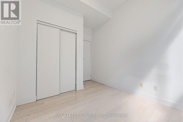 203 - 181 BEDFORD ROAD, Toronto (Annex), Ontario, M5R0C2