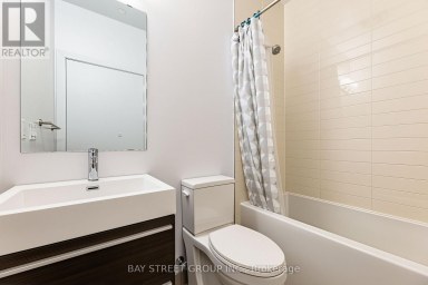 203 - 181 BEDFORD ROAD Toronto (Annex) Ontario photo 14