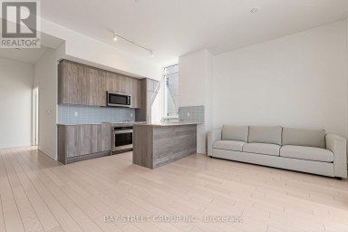203 - 181 BEDFORD ROAD Toronto (Annex) Ontario photo 5