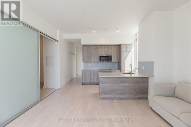 203 - 181 BEDFORD ROAD Toronto (Annex) Ontario photo 7