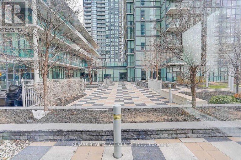 2104 - 4070 CONFEDERATION PARKWAY, Mississauga (City Centre), Ontario, L5B0E9