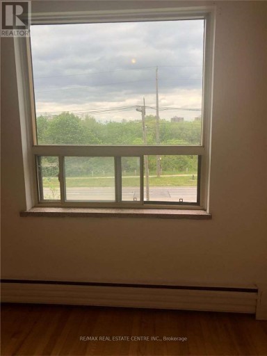 14 - 2362 ISLINGTON AVENUE, Toronto (Rexdale-Kipling), Ontario, M9W3X3