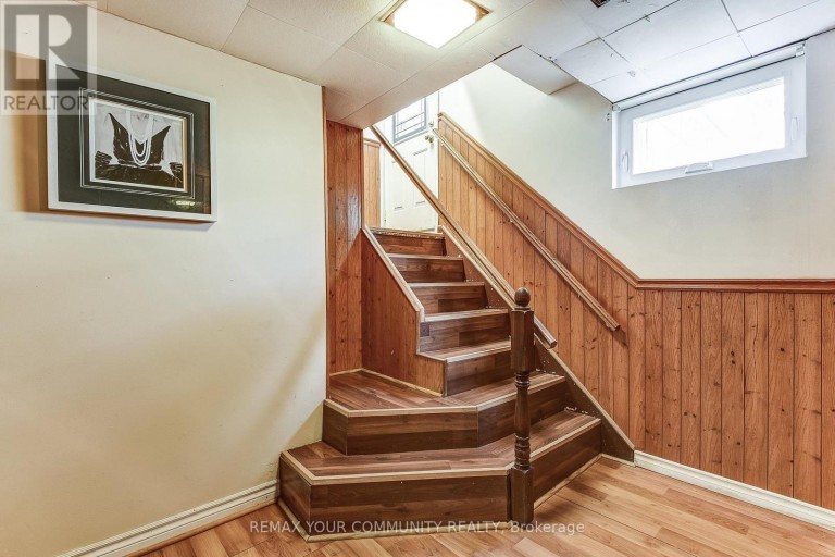 53 GLORY CRESCENT, Toronto (West Hill), Ontario, M1E2B9