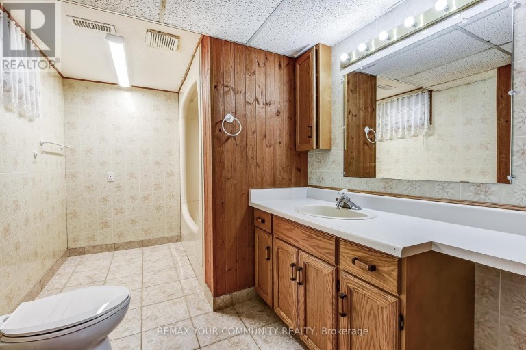 53 GLORY CRESCENT, Toronto (West Hill), Ontario, M1E2B9