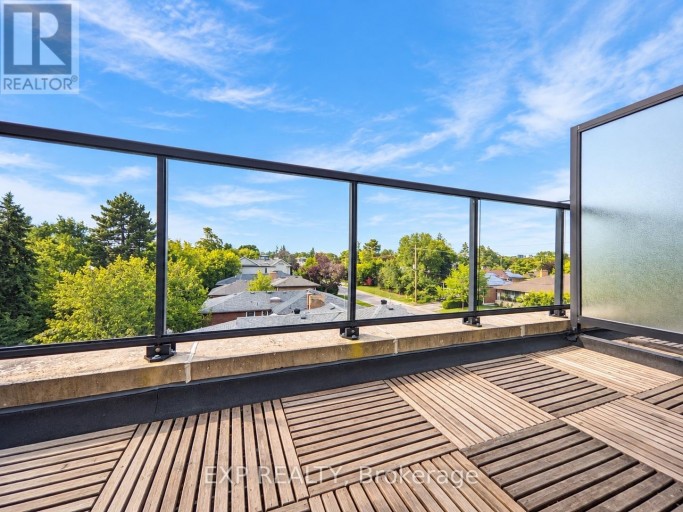 204 - 728 SHEPPARD AVENUE W, Toronto (Bathurst Manor), Ontario, M3H2S8