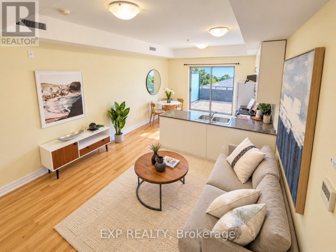 204 - 728 SHEPPARD AVENUE W, Toronto (Bathurst Manor), Ontario, M3H2S8