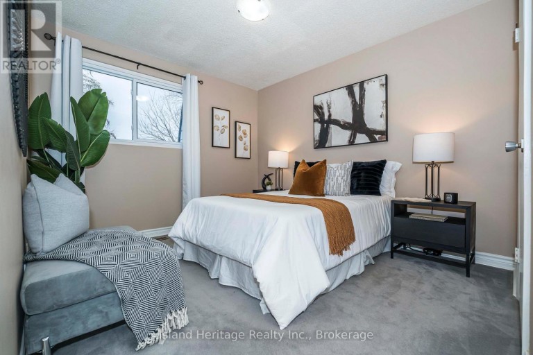 3 - 730 CEDAR STREET, Oshawa (Lakeview), Ontario, L1H4M6