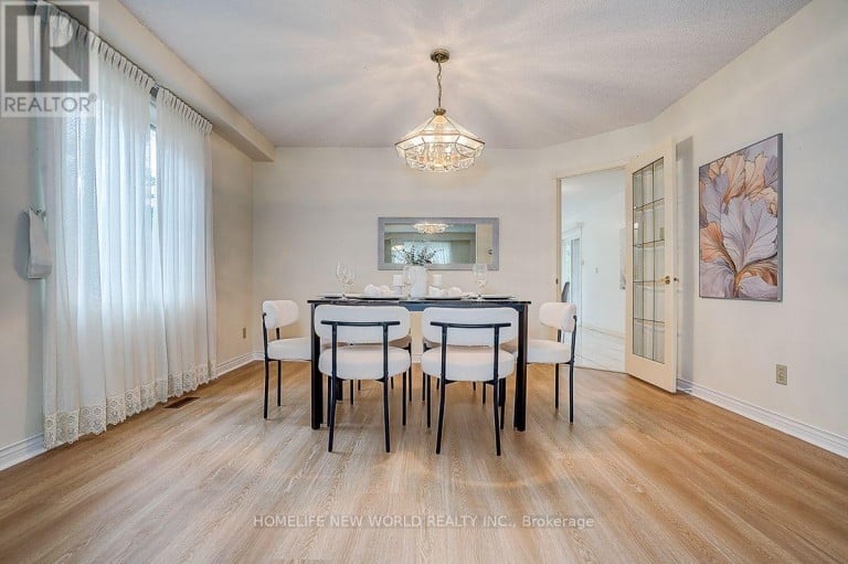 51 LEIGHLAND DRIVE, Markham (Unionville), Ontario, L3R7R8