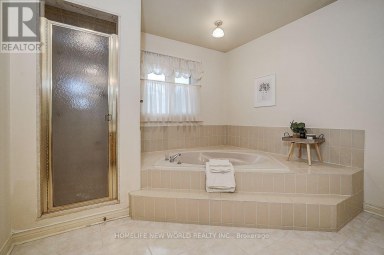 51 LEIGHLAND DRIVE Markham (Unionville) Ontario photo 31
