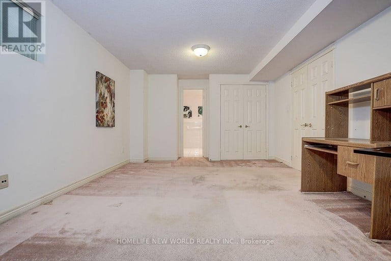 51 LEIGHLAND DRIVE, Markham (Unionville), Ontario, L3R7R8