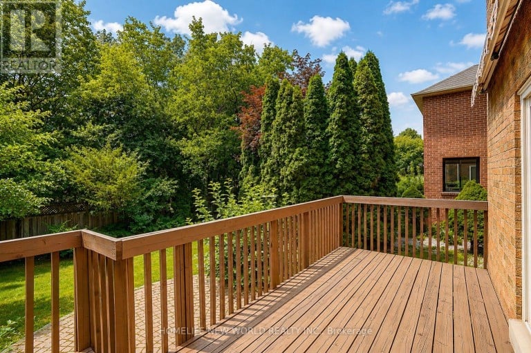 51 LEIGHLAND DRIVE, Markham (Unionville), Ontario, L3R7R8