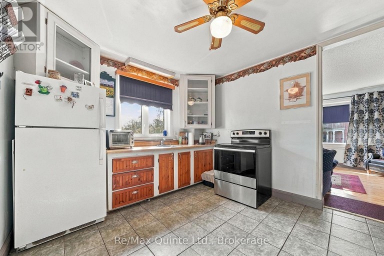170 MOIRA STREET W, Belleville (Belleville Ward), Ontario, K8P1T5