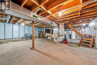 170 MOIRA STREET W Belleville (Belleville Ward) Ontario photo 19