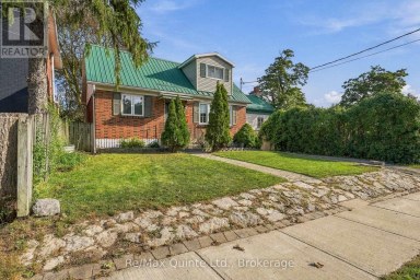 170 MOIRA STREET W Belleville (Belleville Ward) Ontario photo 2