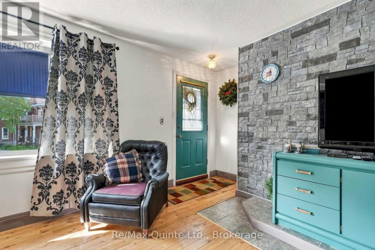 170 MOIRA STREET W, Belleville (Belleville Ward), Ontario, K8P1T5