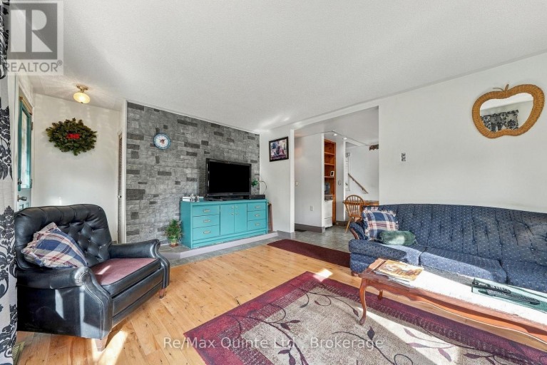 170 MOIRA STREET W, Belleville (Belleville Ward), Ontario, K8P1T5