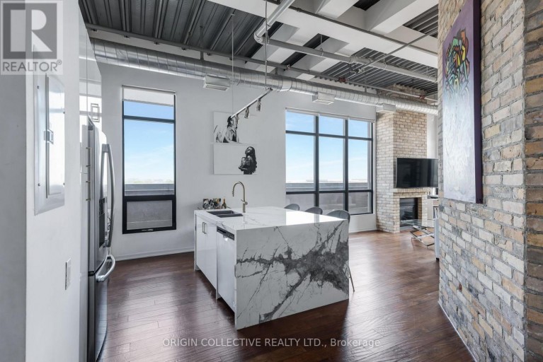 PH2 - 736 DUNDAS STREET E, Toronto (Regent Park), Ontario, M5A2C5