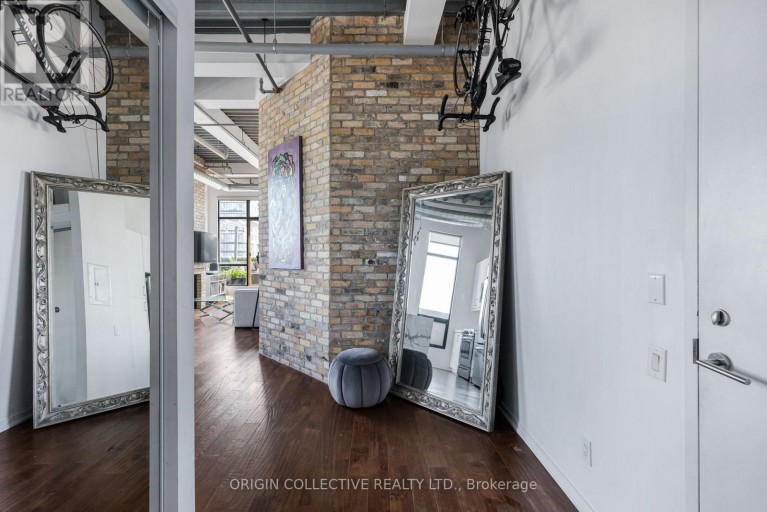 PH2 - 736 DUNDAS STREET E, Toronto (Regent Park), Ontario, M5A2C5