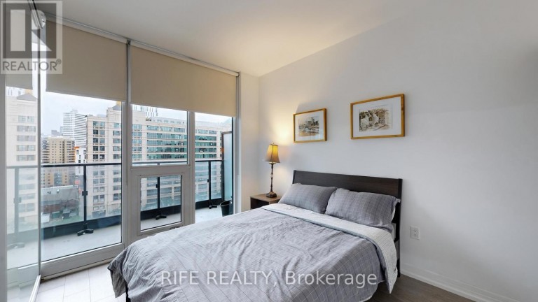830 - 251 JARVIS STREET, Toronto (Church-Yonge Corridor), Ontario, M5B0C3