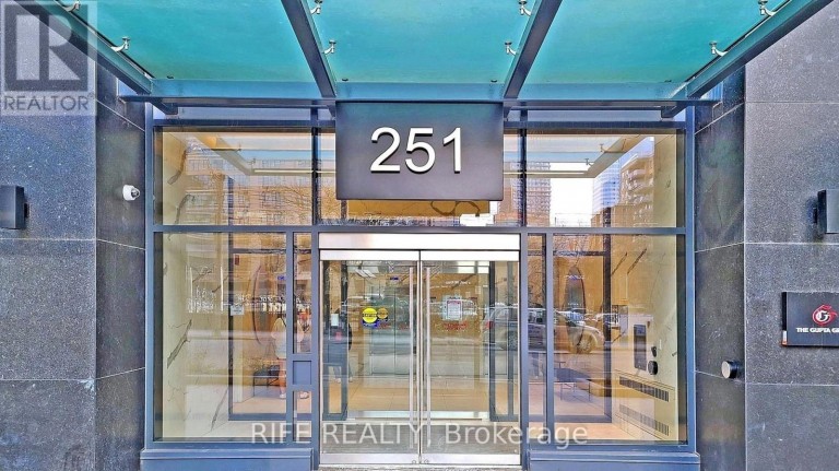 830 - 251 JARVIS STREET, Toronto (Church-Yonge Corridor), Ontario, M5B0C3