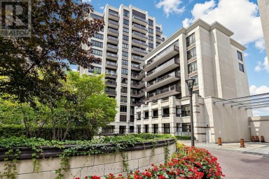 901 - 38 CEDARLAND DRIVE Markham (Unionville) Ontario photo 1