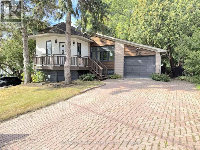 60 HILLVIEW DRIVE, Newmarket (Bristol-London), Ontario, L3Y4H9